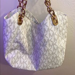 Michael Kors Bag/ White and Gold